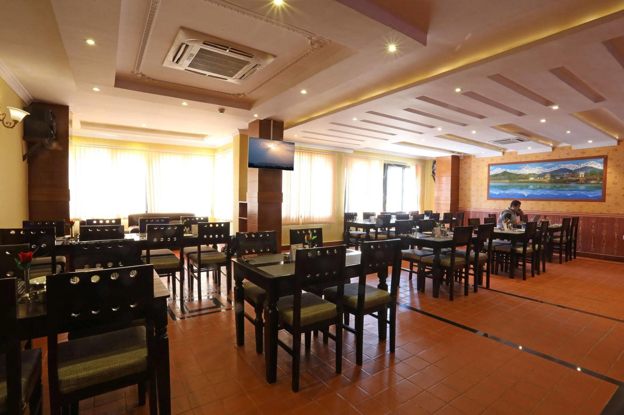 Hotel Pokhara Goodwill Dış mekan fotoğraf