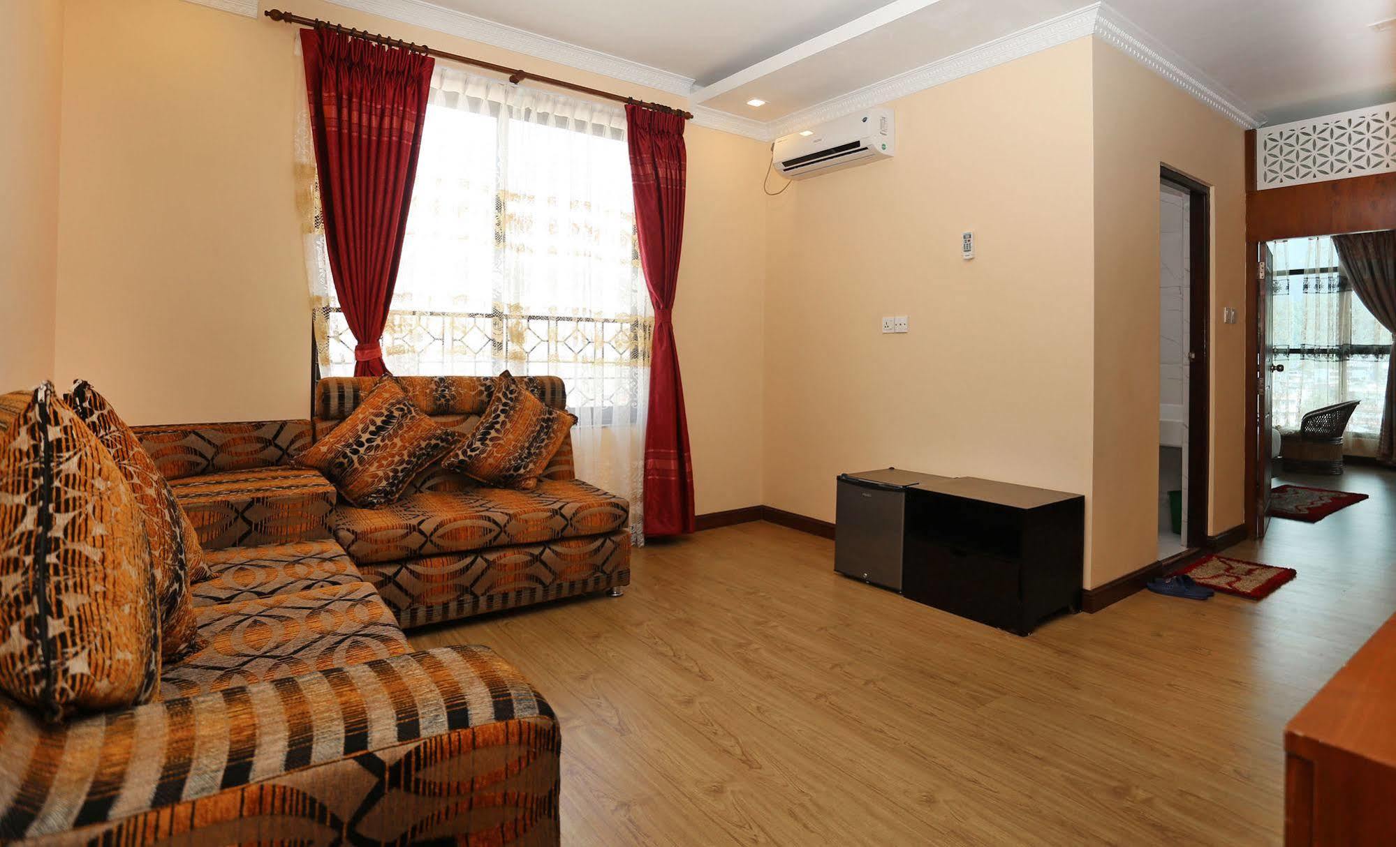 Hotel Pokhara Goodwill Dış mekan fotoğraf
